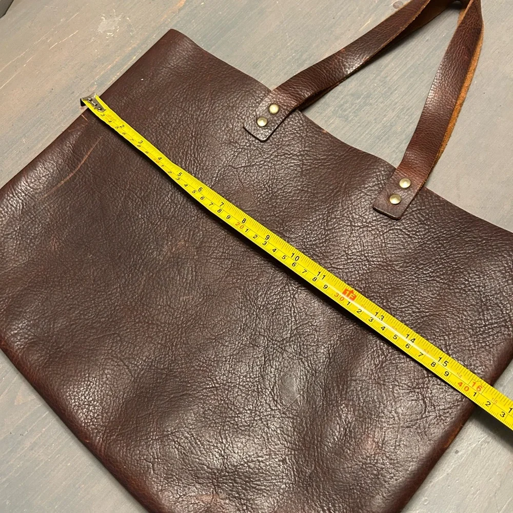 Classic Brown Leather Tote Bag - Minimalist Everyday Carry